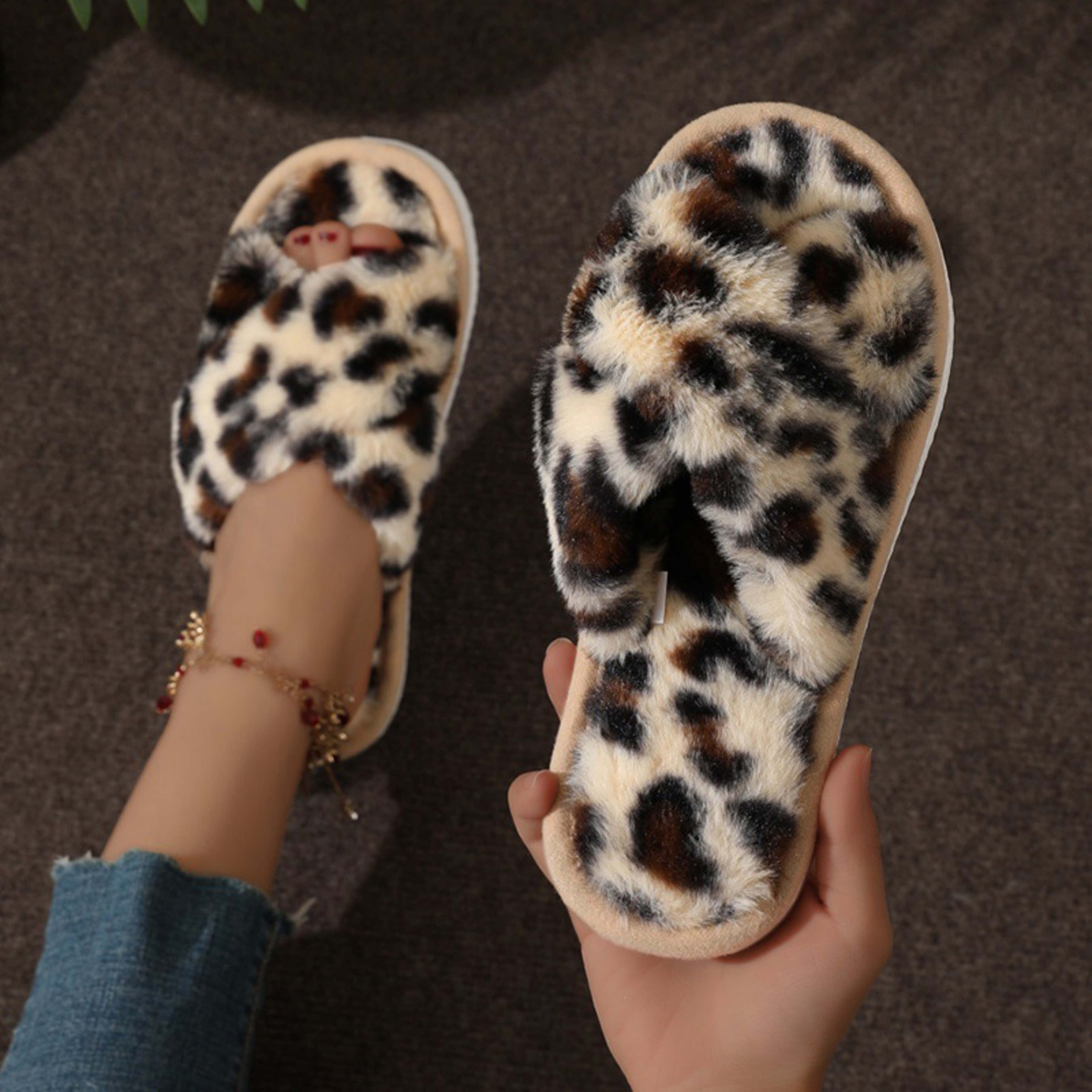 Fashionable Faux Fur Cross Strap Slippers For Women Plush Indoor Home Slides With Flat Heel 12