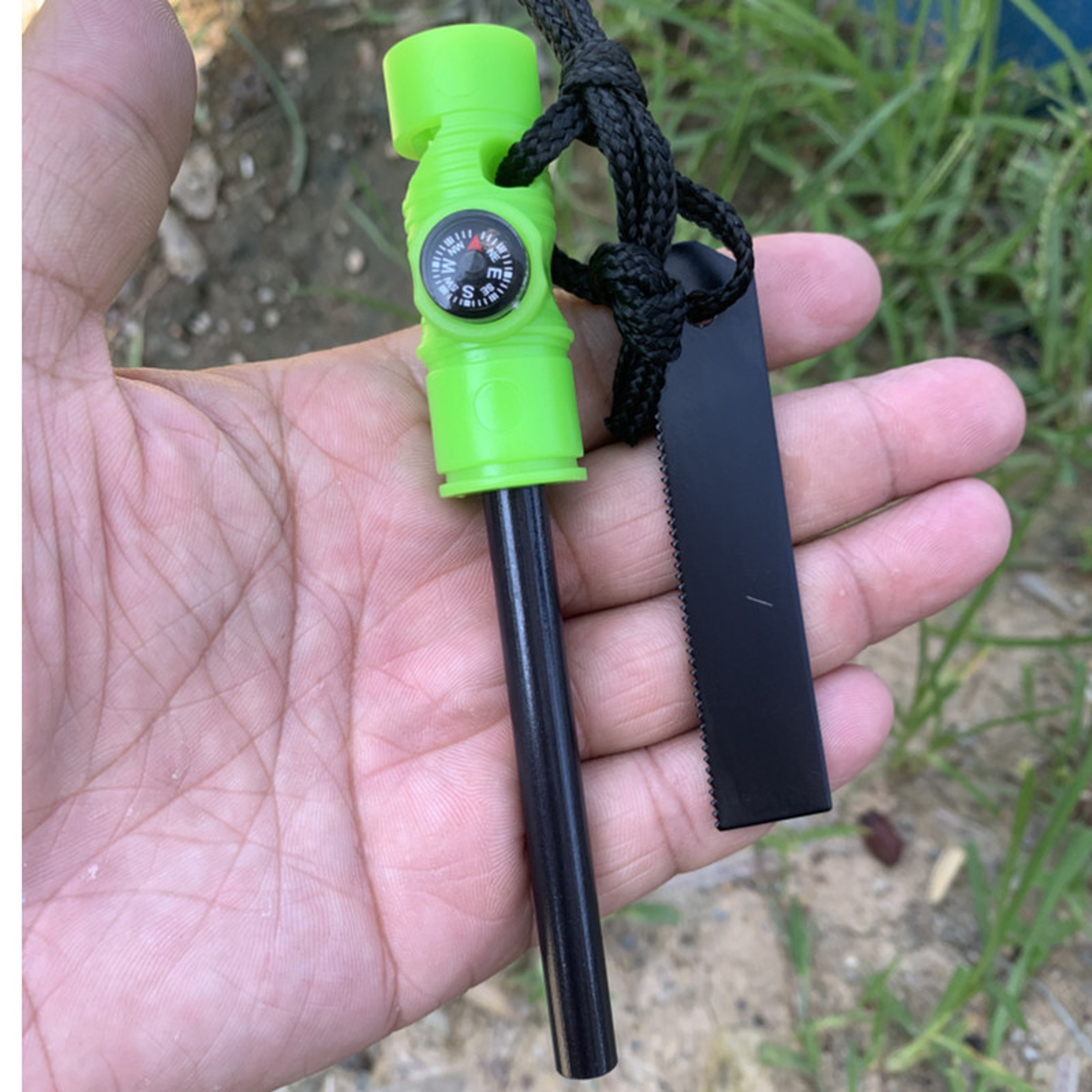 AllWeather Magnesium Fire Starter With Compass For Camping And Survival 1