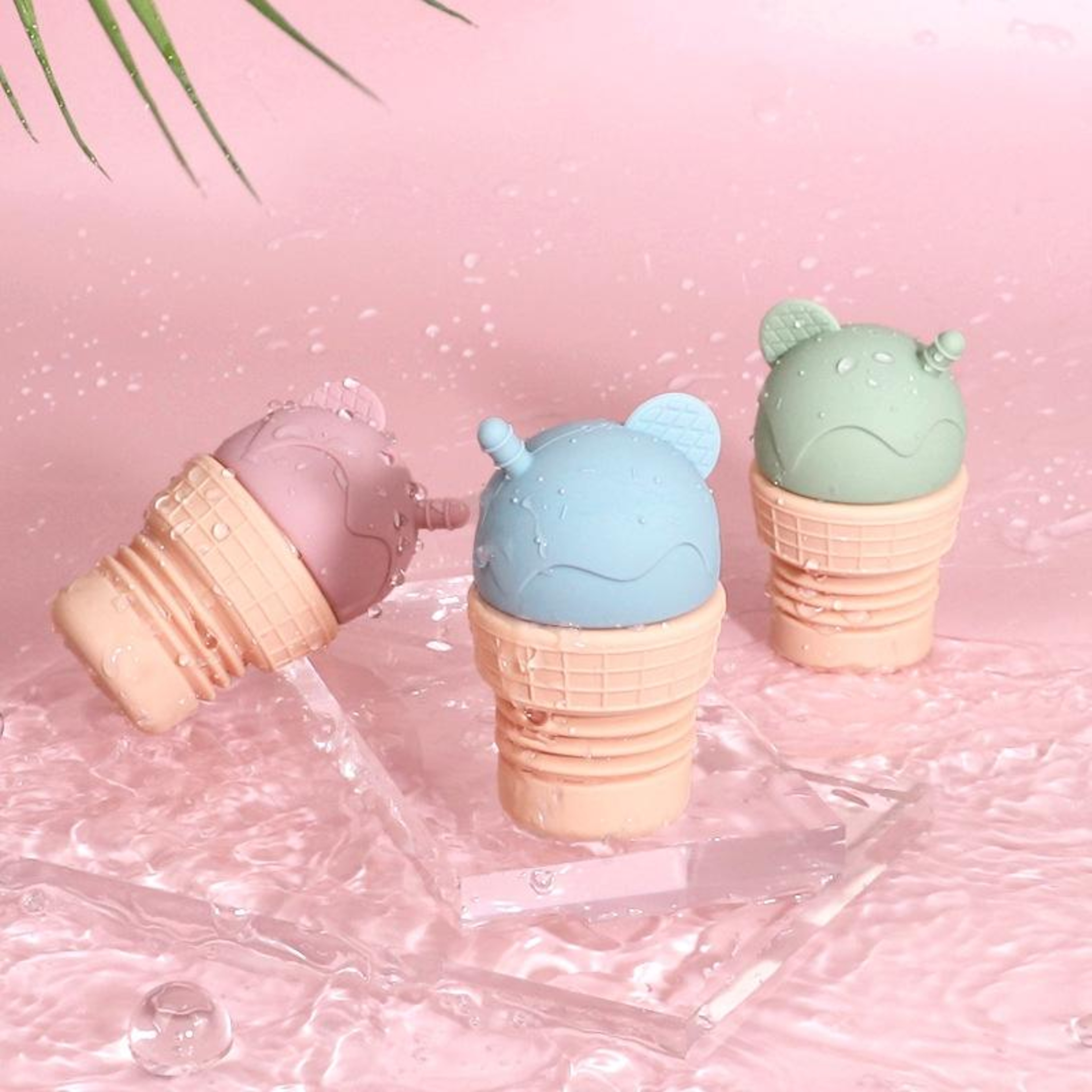 Cute Silicone Baby Bath Toys Water Spray Toddler Bath Toy Set 4