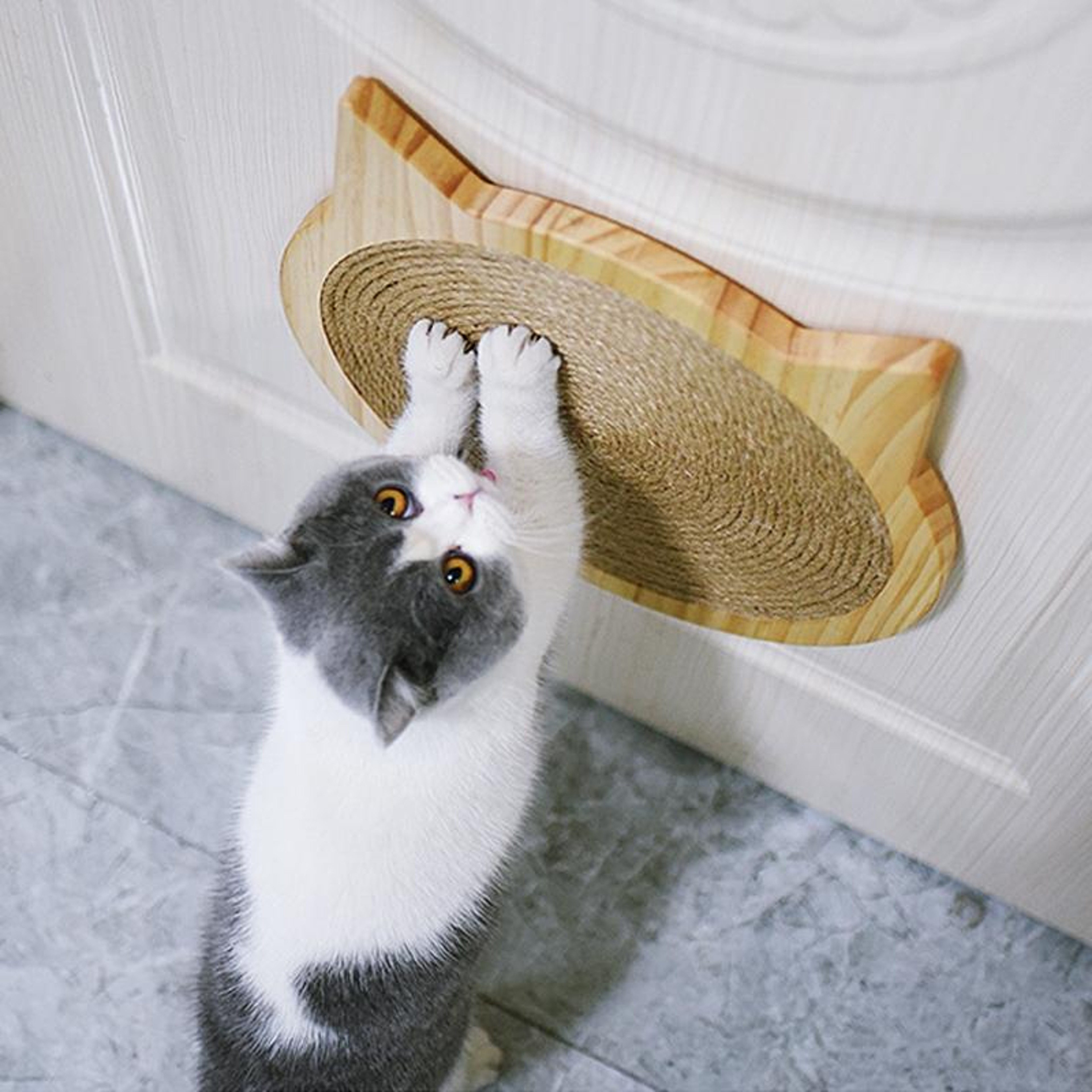 Solid Wood Cat Scratching Board with Sisal Rope Durable Cat Scratcher for Furniture Protection – view 9