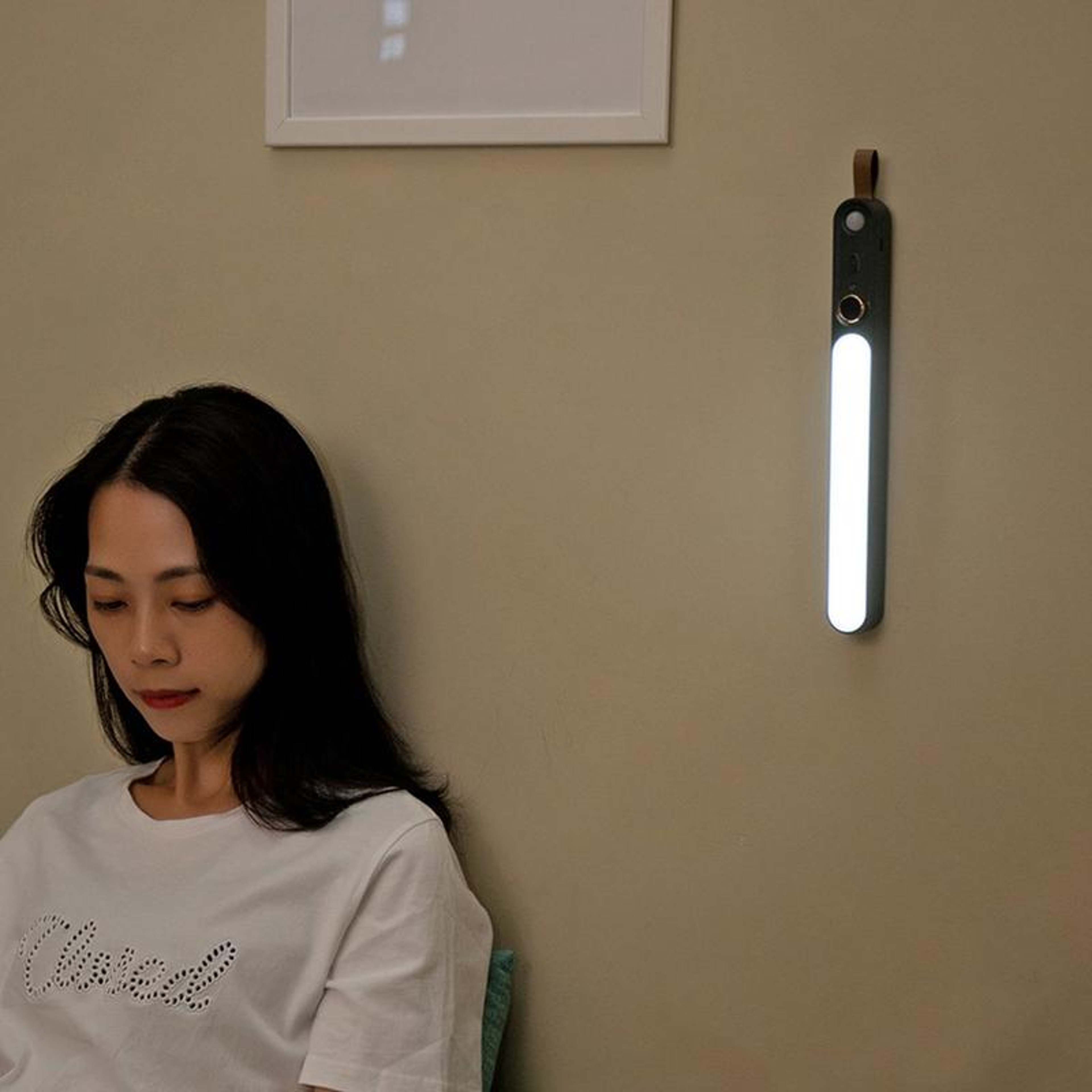Smart Motion Sensor LED Night Light USB Rechargeable Closet  Hallway Light 0