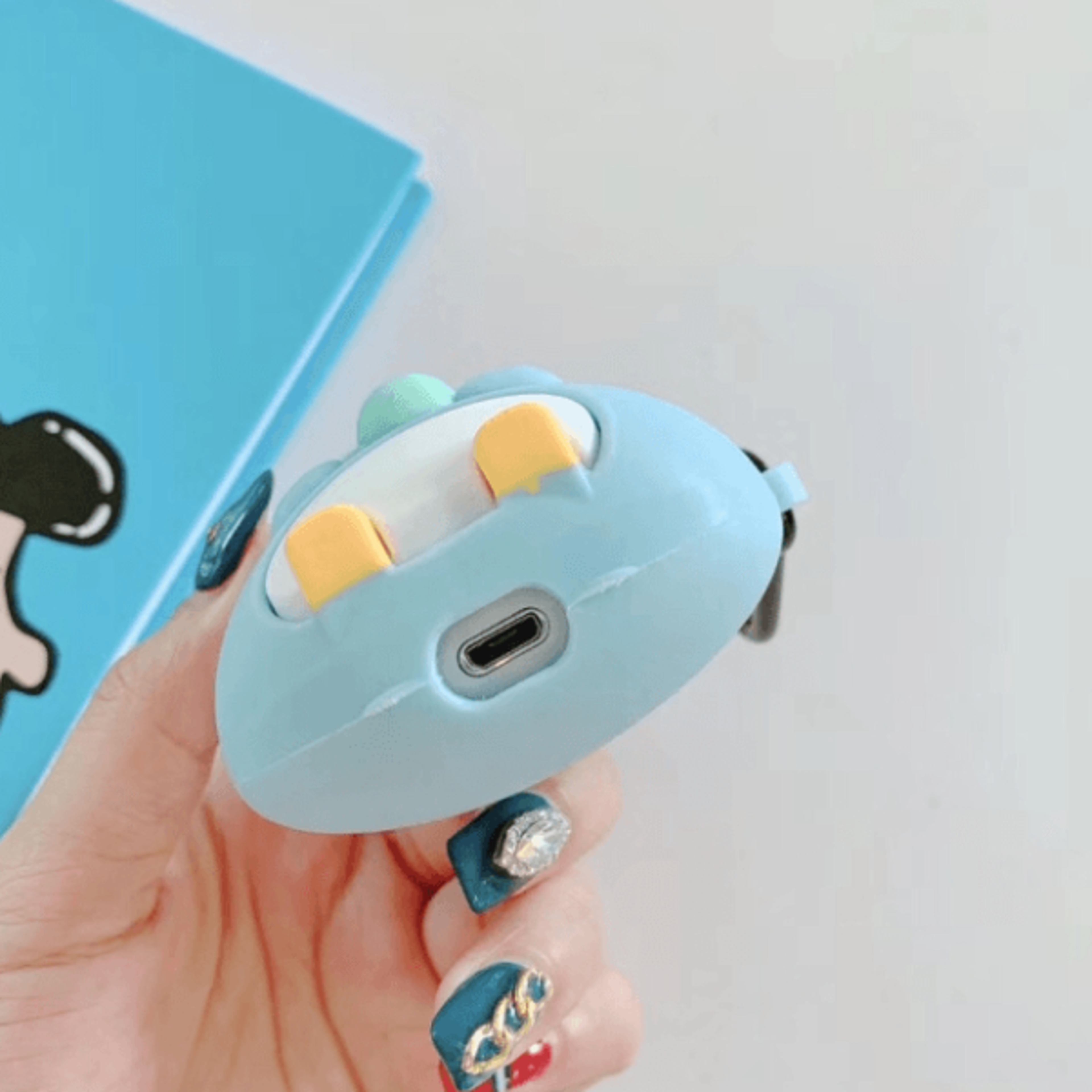 Cute Penguin AirPods Case Protective Cartoon Cover