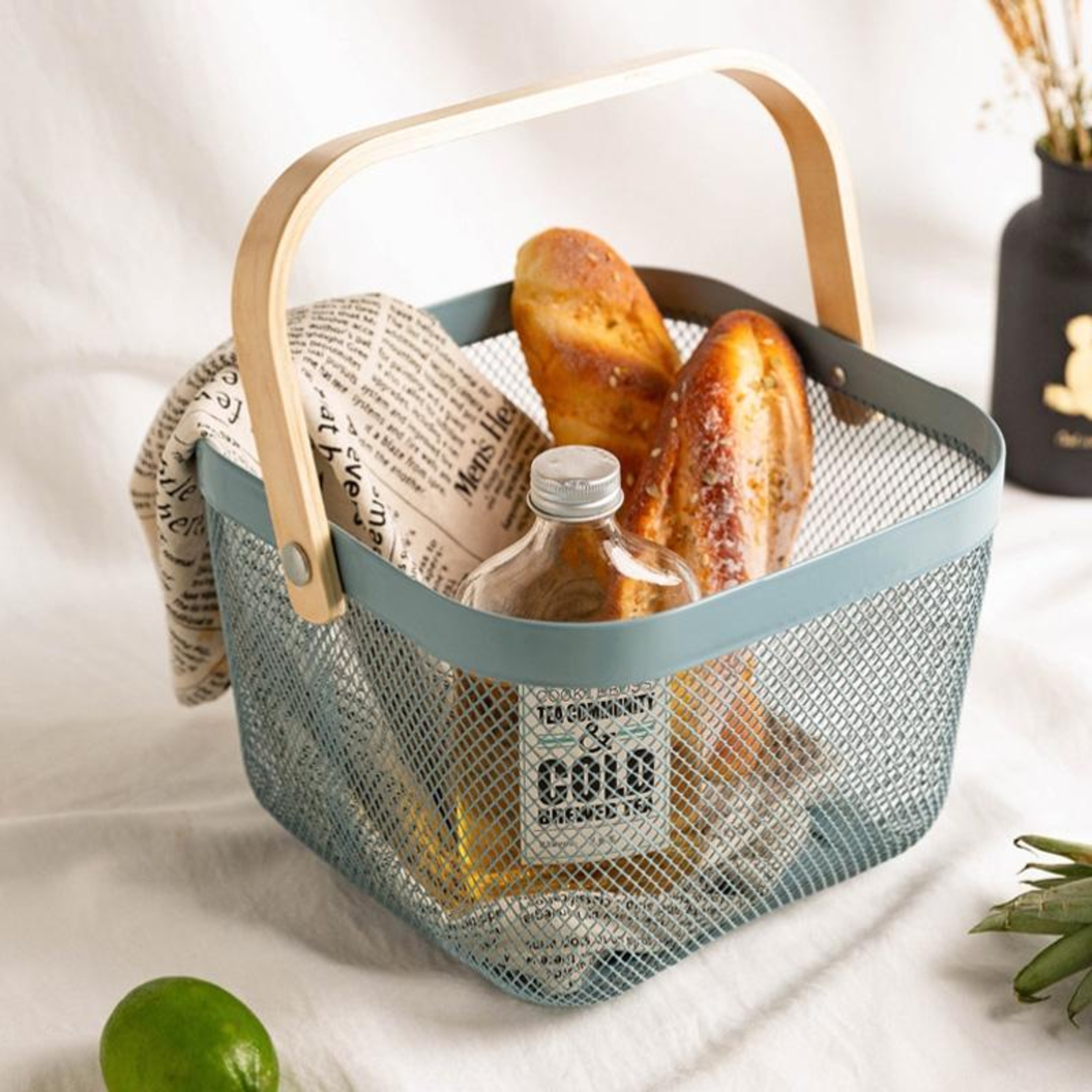 Square Mesh Basket with Wooden Handle Fruit Storage Basket Kitchen Organizer – view 3