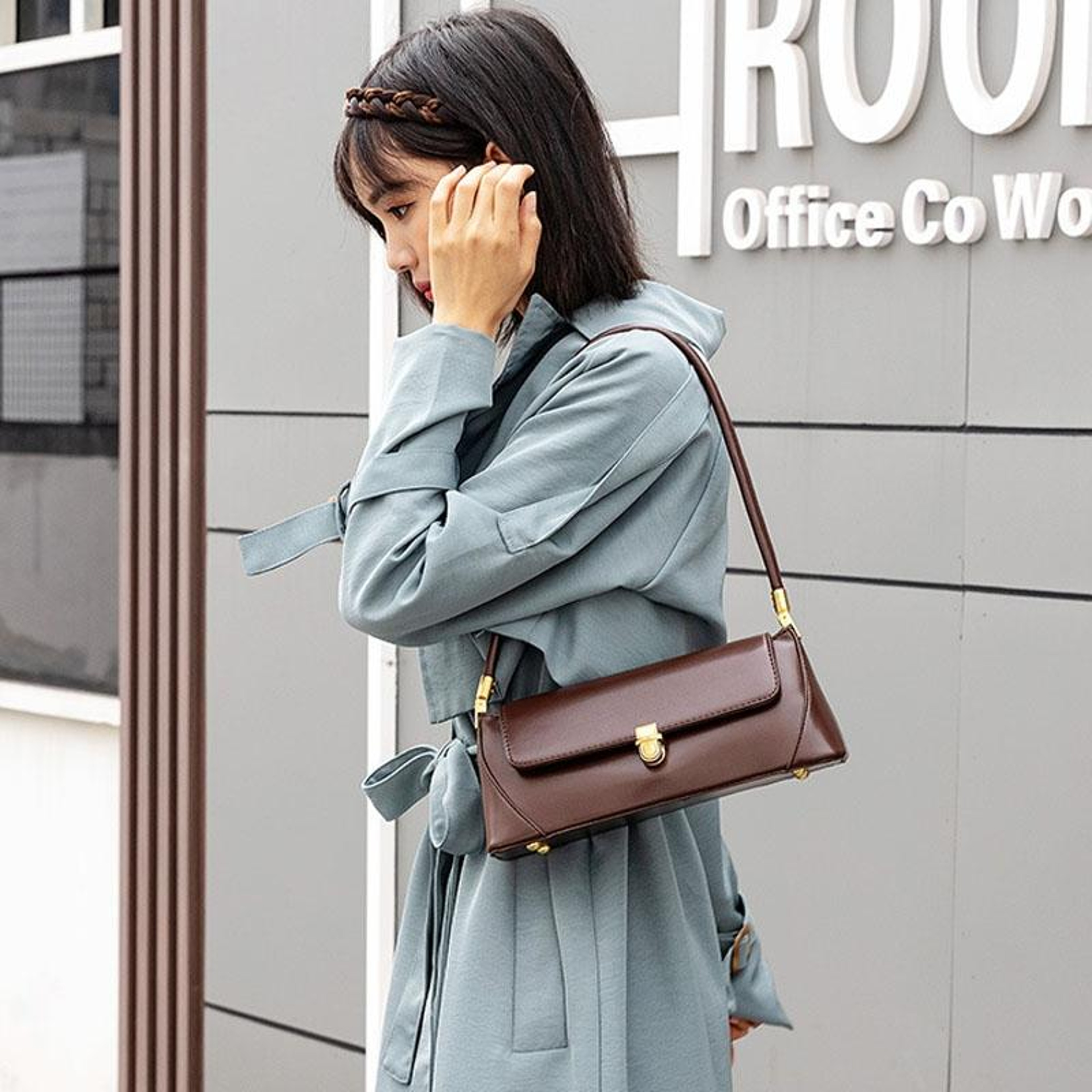 Vintage Lock Buckle Baguette Shoulder Bag For Women Stylish PU Leather Underarm Purse 0