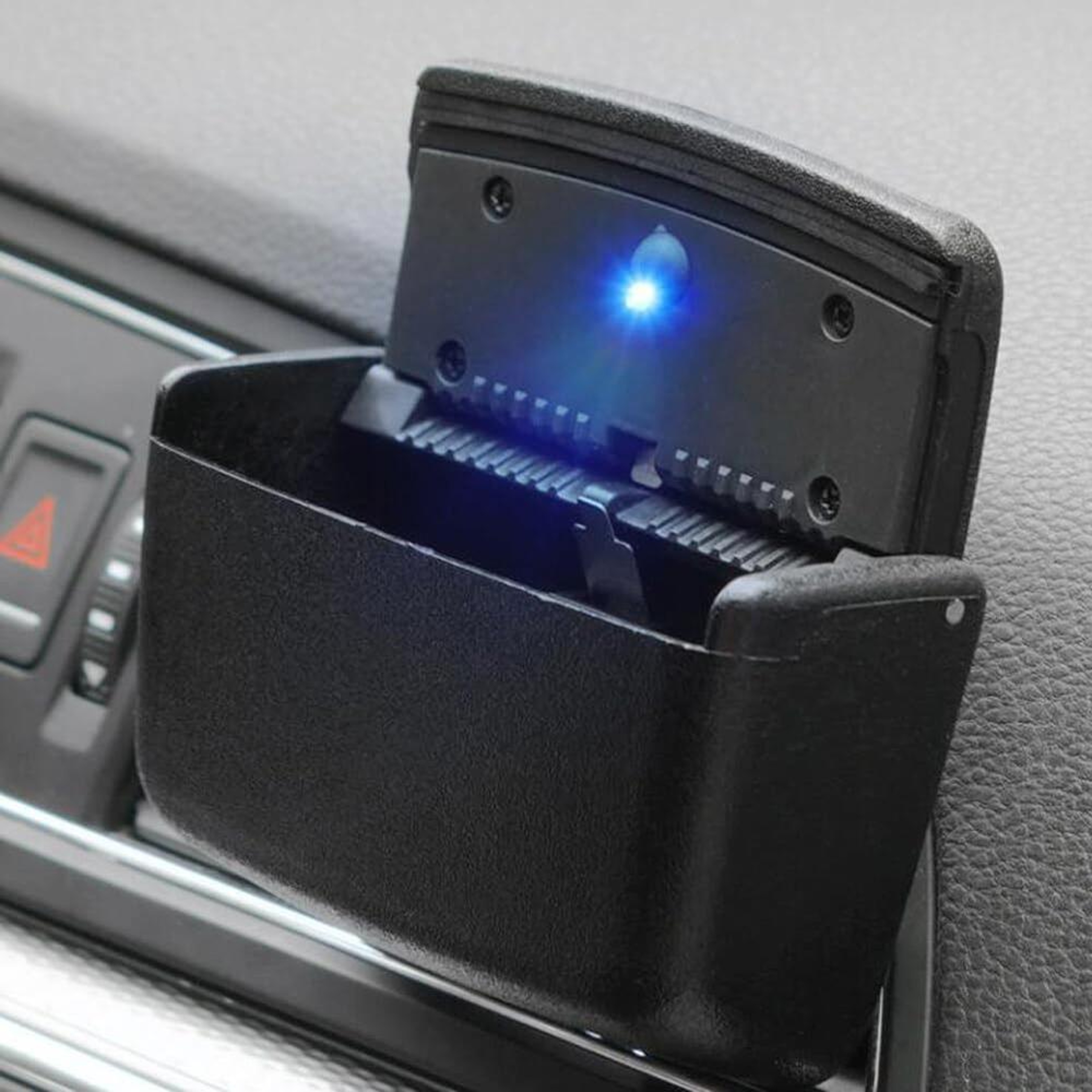 Compact Car Trash Bin  Ashtray Hanging Storage Box For Air Vent And Side Door 5