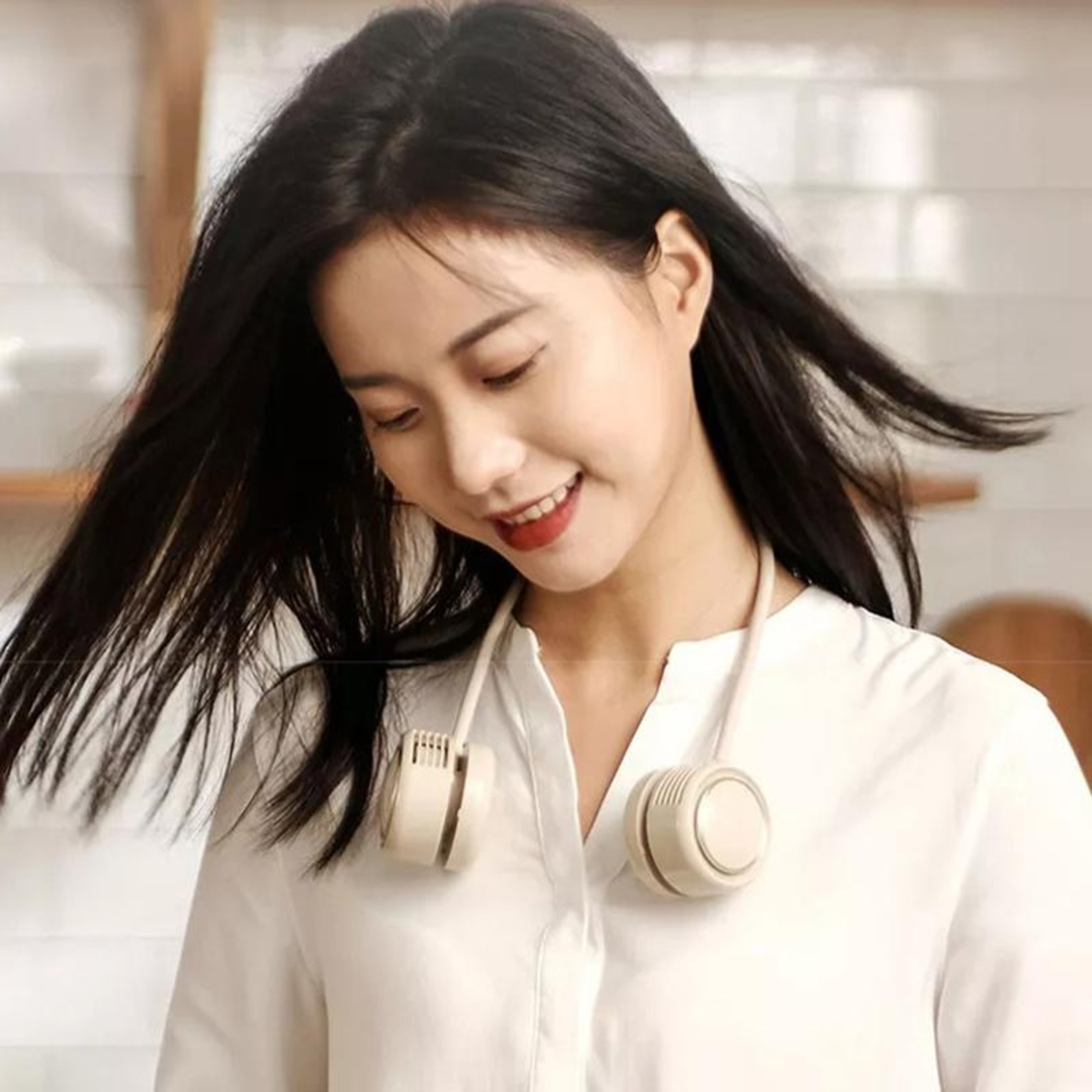 Portable Neck Fan with Aroma Diffuser Rechargeable Hands Free Personal Cooling Fan – view 7