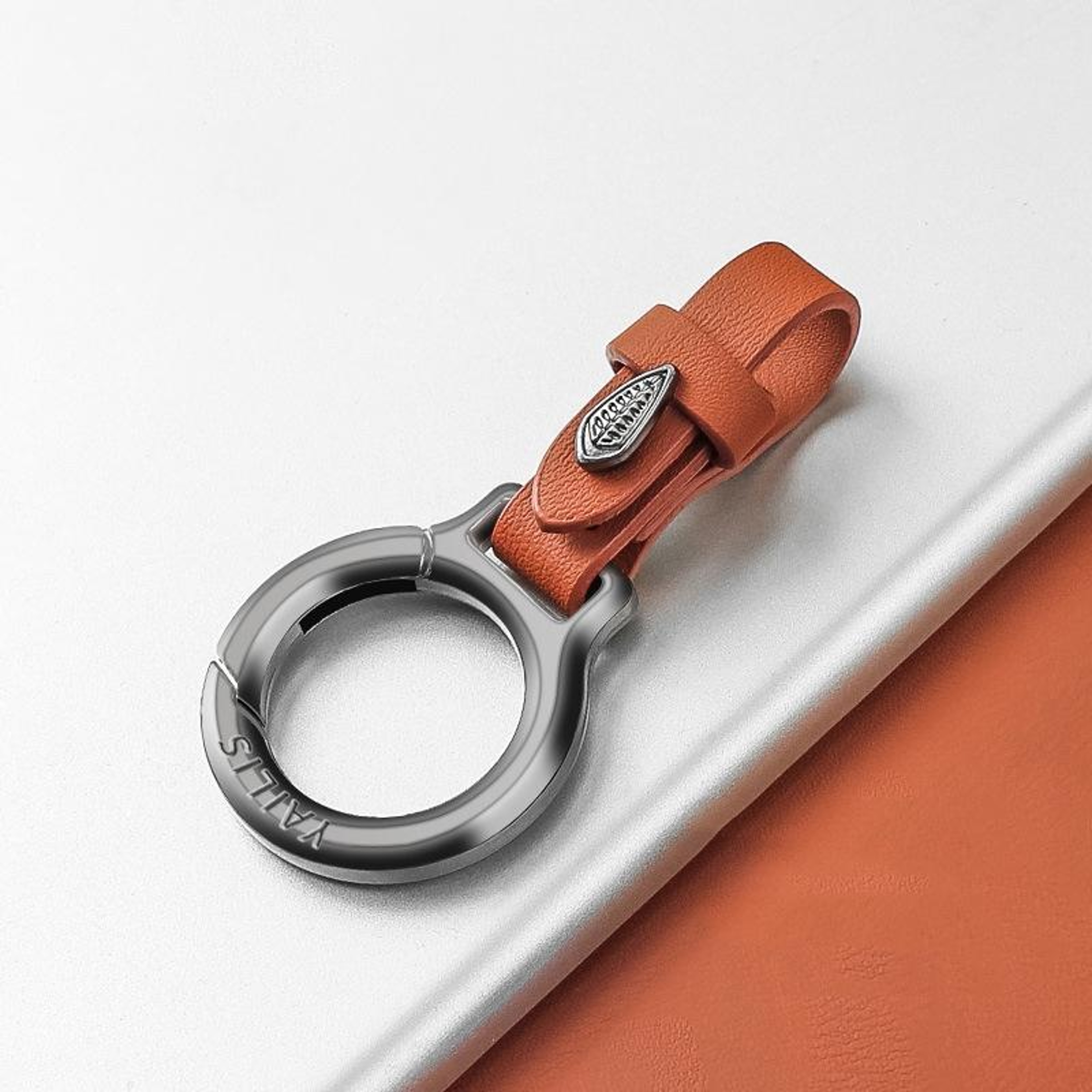 Premium Car Keychain Zinc Alloy Belt Key Holder With Leather Strap For Men  Women 6