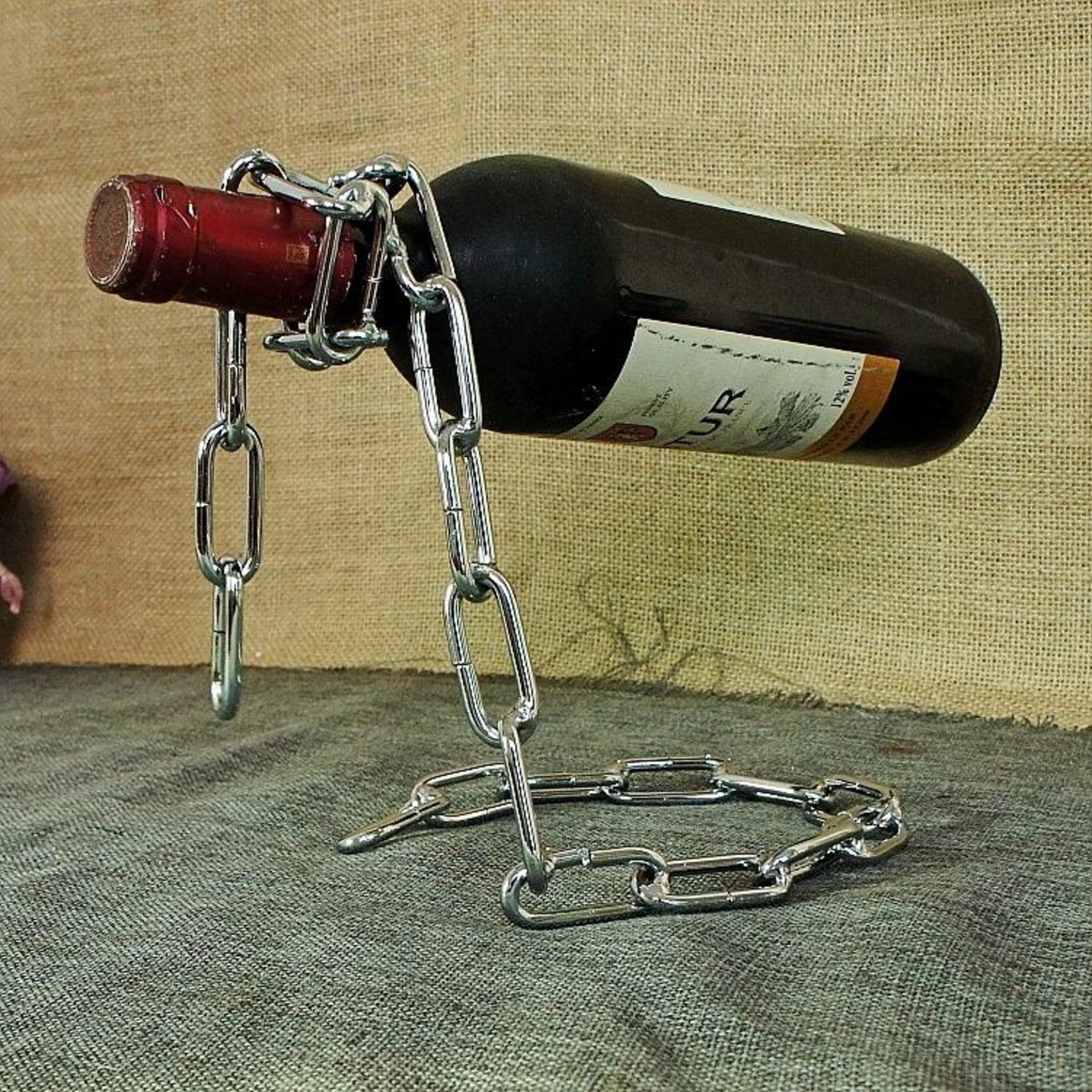 Modern Wine Bottle Rack Decorative Chain Iron Wine Bottle Holder Stand 2