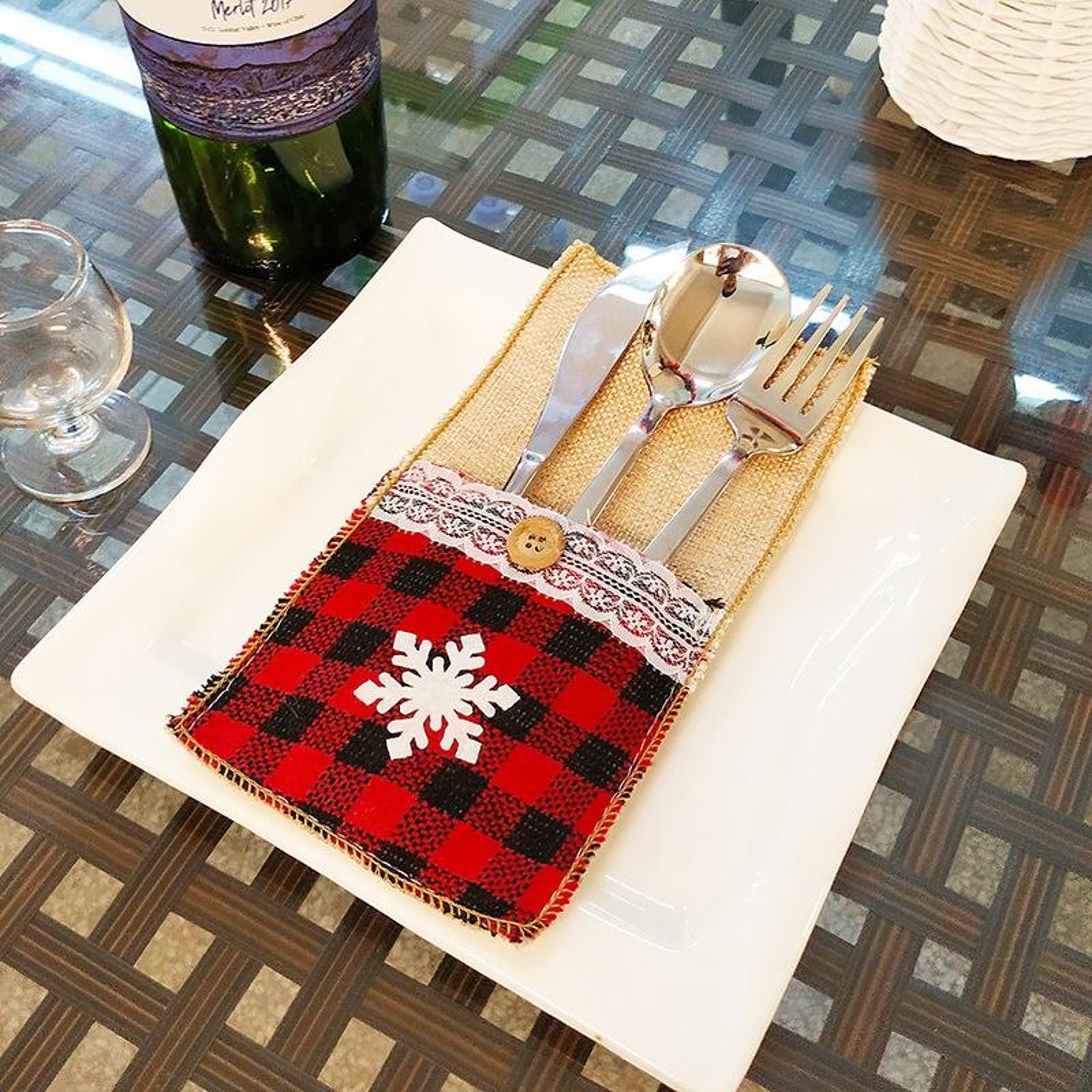 Christmas Cutlery Holder Set Plaid Christmas Silverware Holder for Holiday Table Decorations – view 3