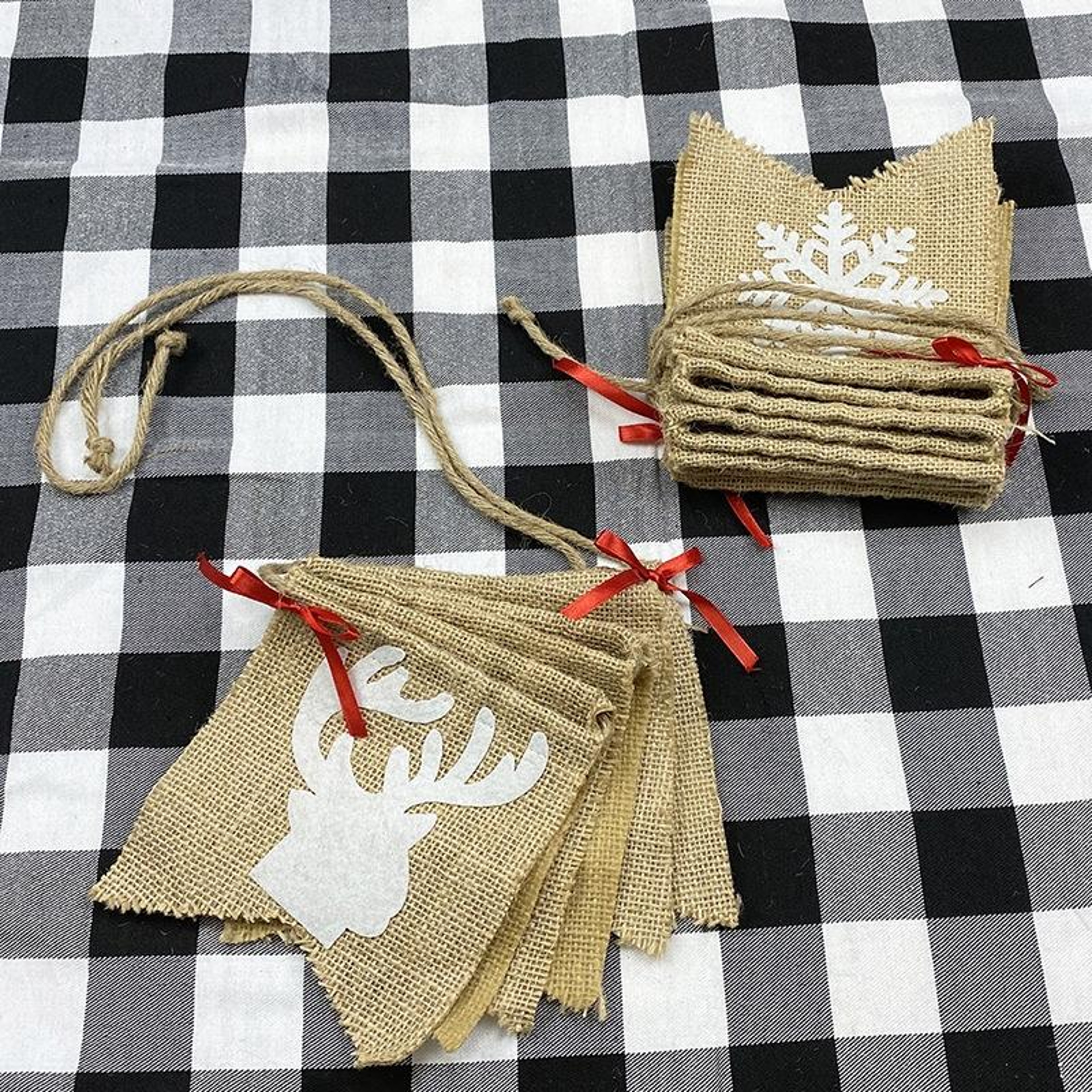 Christmas Party Decoration Set with Merry Christmas Banner, Hanging Swirls and Cake Toppers – view 5