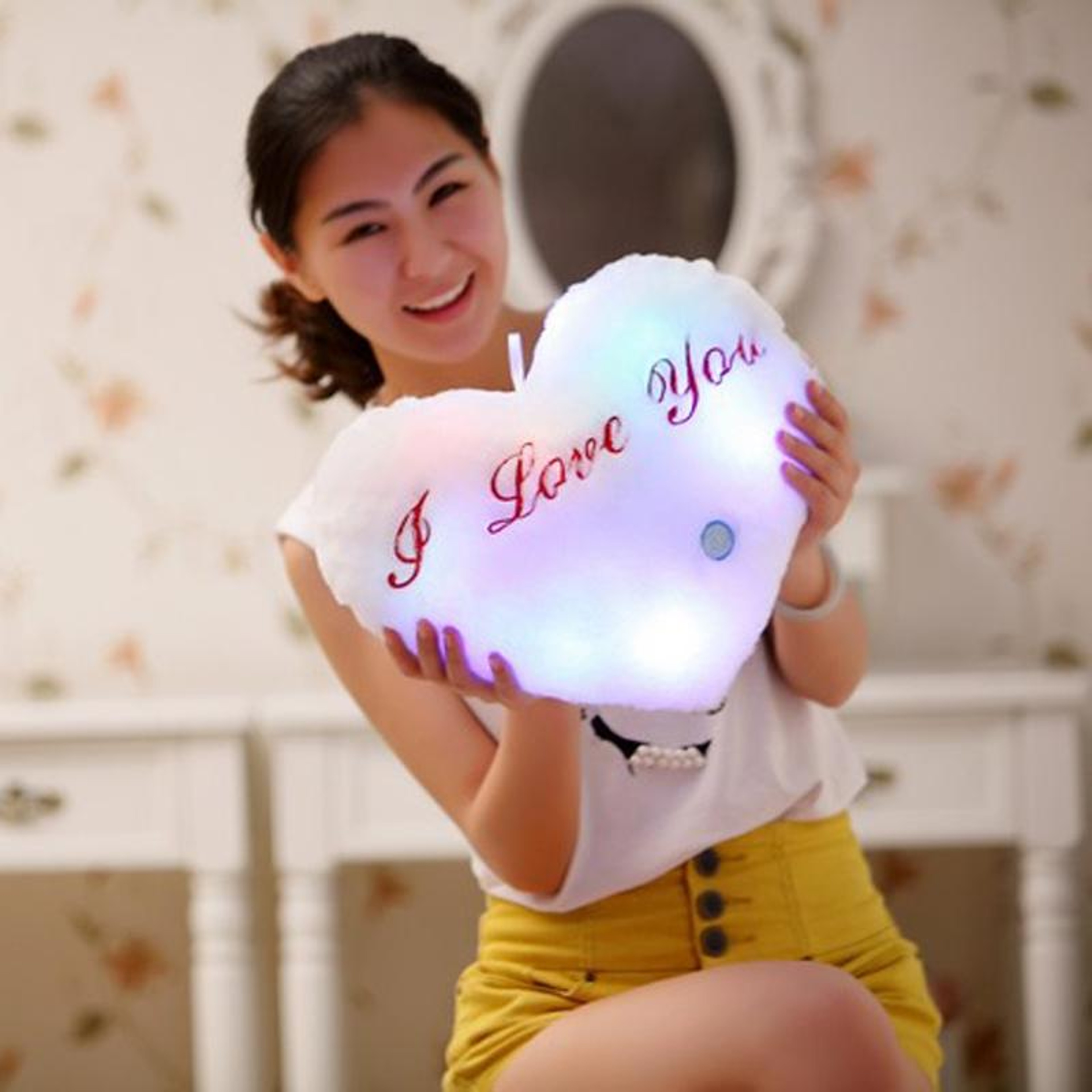 LED Heart Pillow Soft Glowing Heart Shaped Plush Pillow For Romantic Gifts And Decor 1