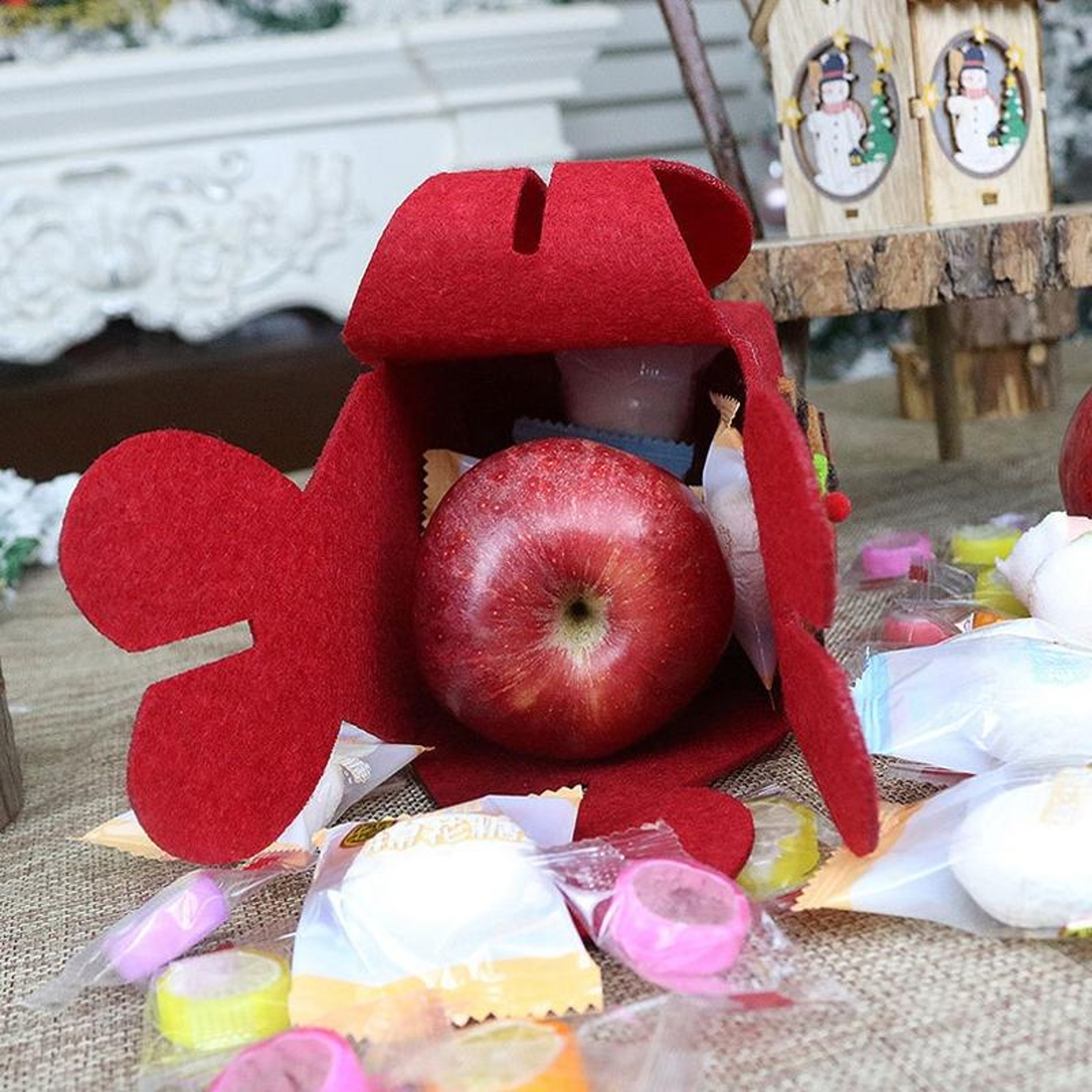 Festive Foldable Christmas Gift Bag For Apples Candy And Holiday Treats 1