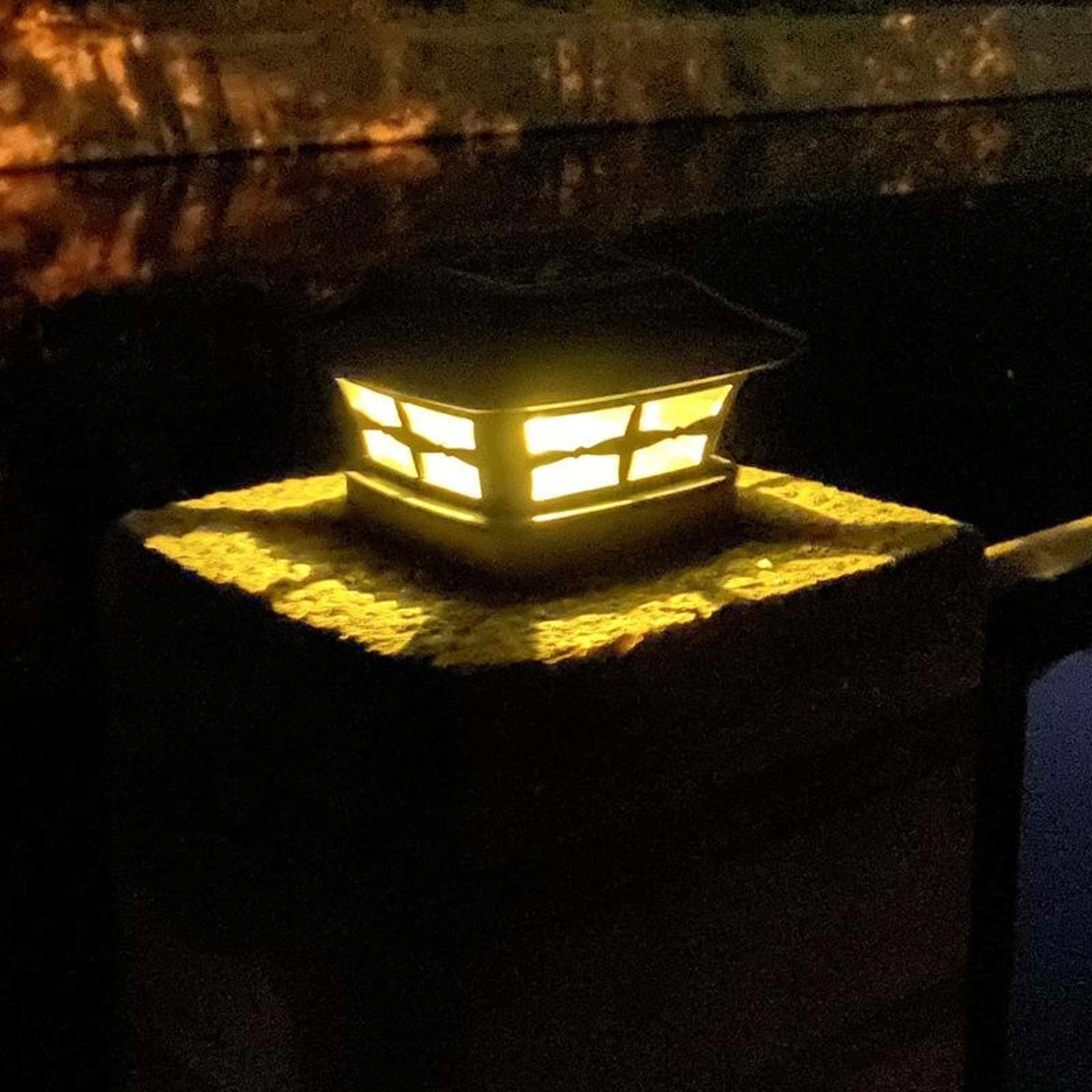 4 Inch Solar Post Cap Light With Dual White LED For Garden Fence And Patio 5