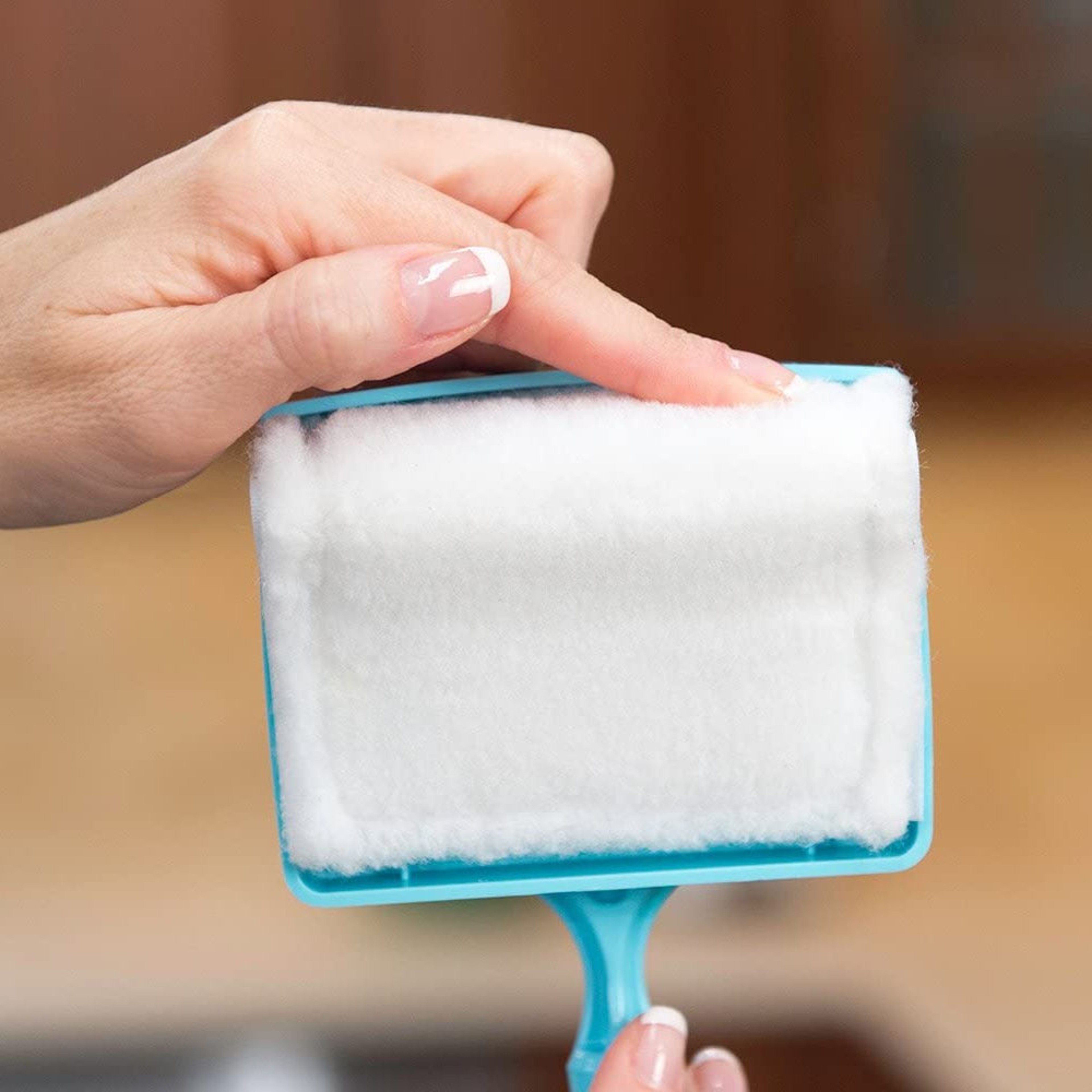 Glide 360 Degree Baseboard Cleaner Mop 3