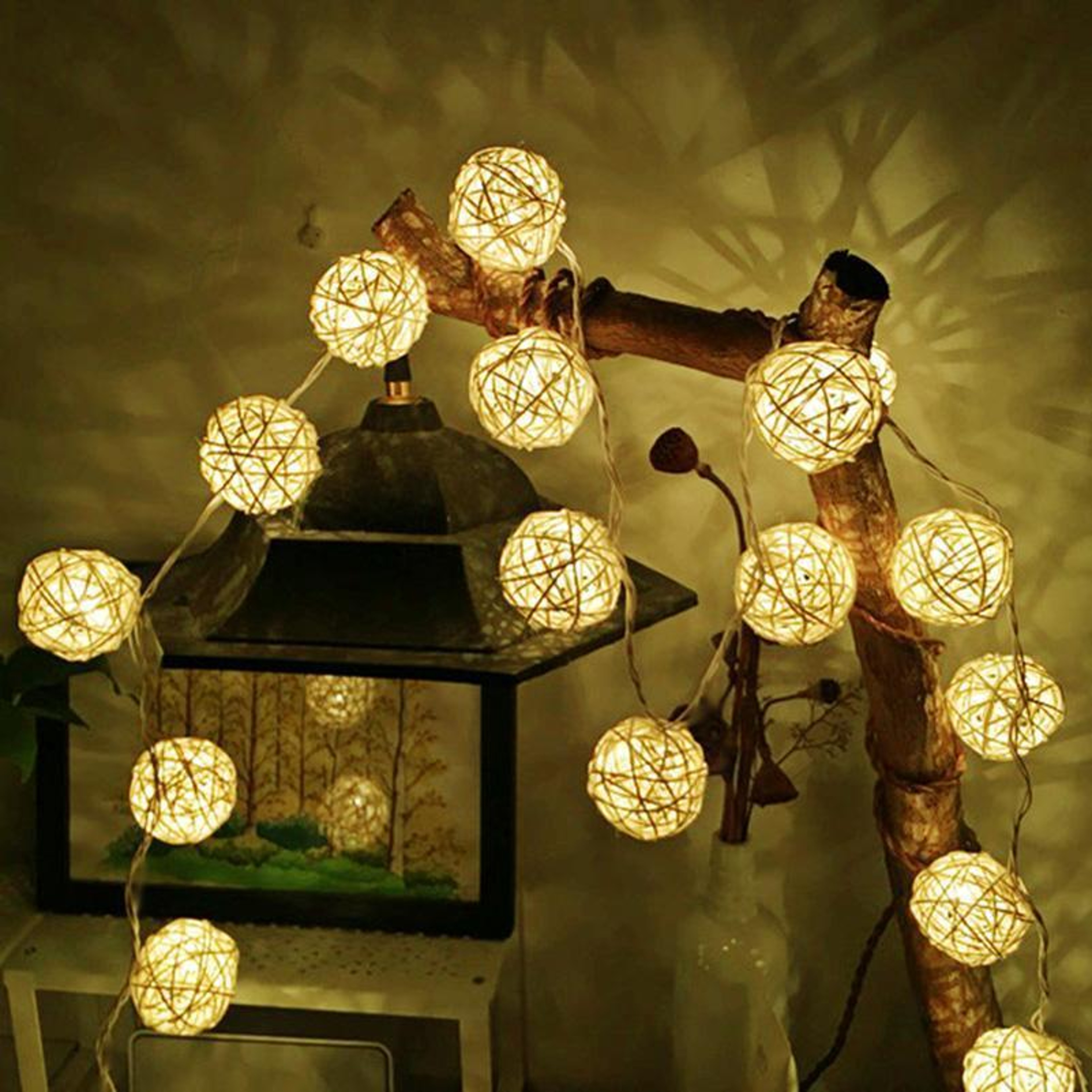 Gold Ball LED String 1