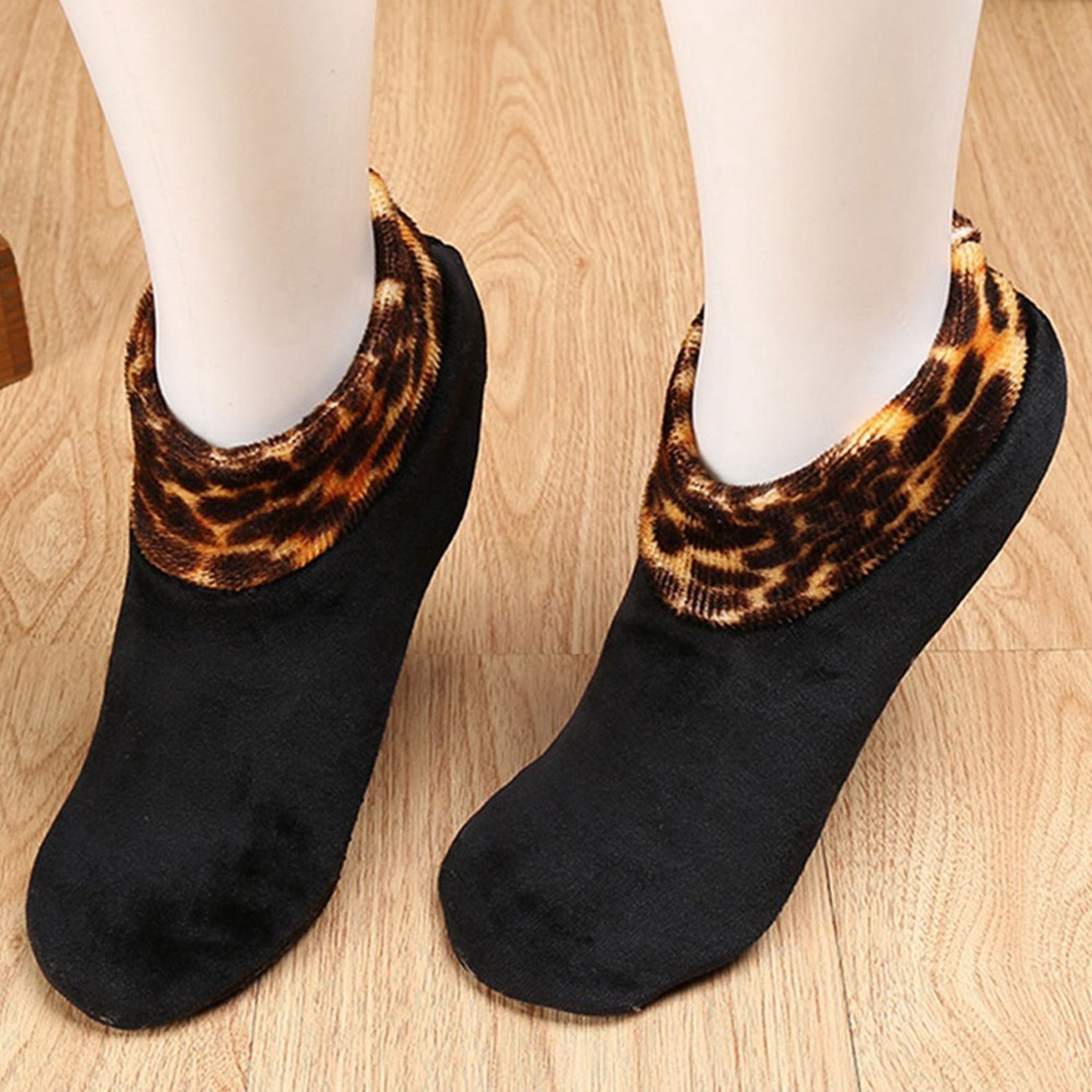 SlipResistant Thermal Socks