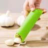 Magic Silicone Garlic Peeler (4).jpg