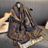 Cashmere shawl with elegant print