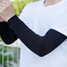 Ice Silk UV Protection Arm Sleeves For Men Loose Sunscreen Gloves 7