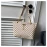 Womens Large Capacity Printed Tote Bag With Shoulder Strap For Everyday Use 2
