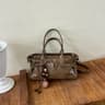Womens Large Capacity Retro Shoulder Bag With Adjustable Crossbody Strap 4