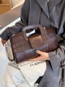 Retro Small Square Crossbody Bag With Chain Strap 2