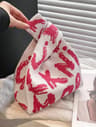 Knitted Yarn Bucket Handbag 12
